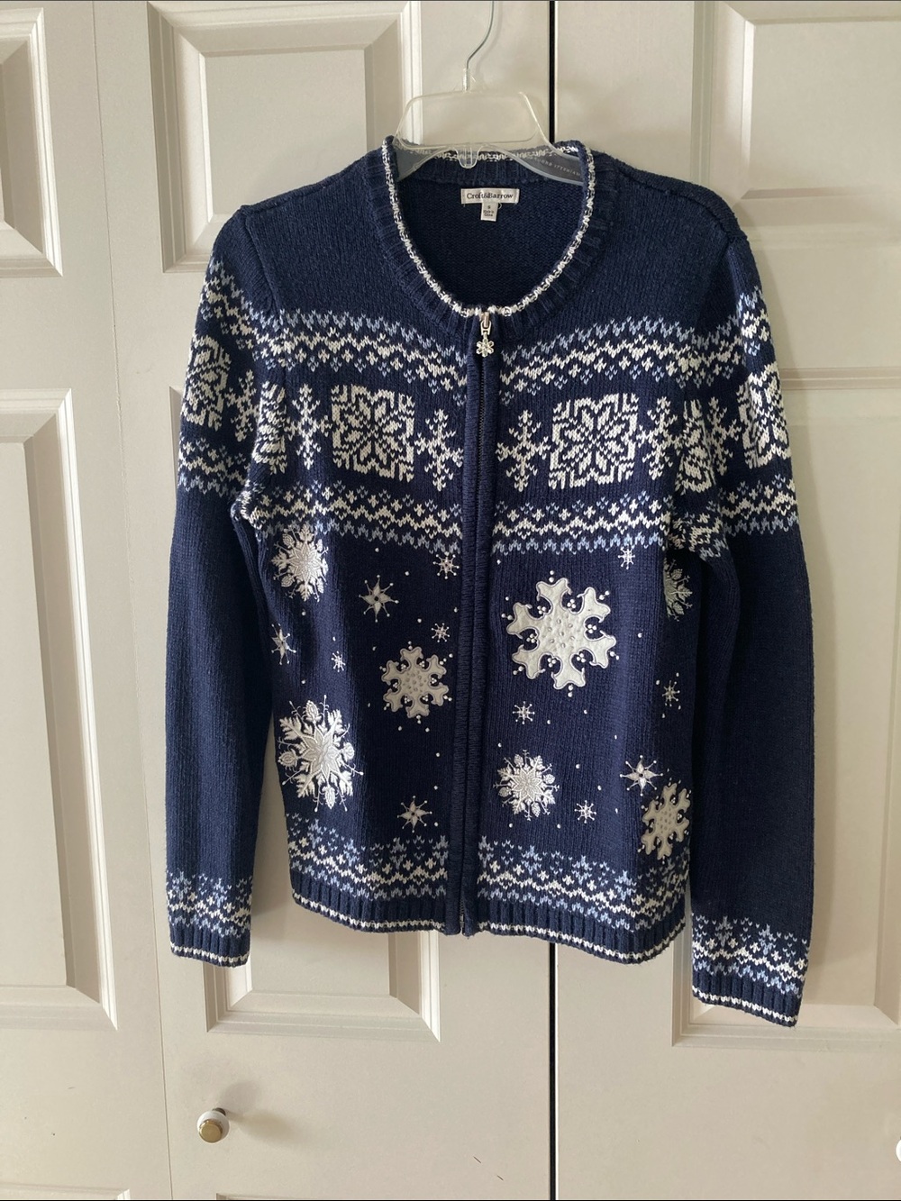 Croft & Barrow fair isle & snowflake zip up cardigan women’s small navy white